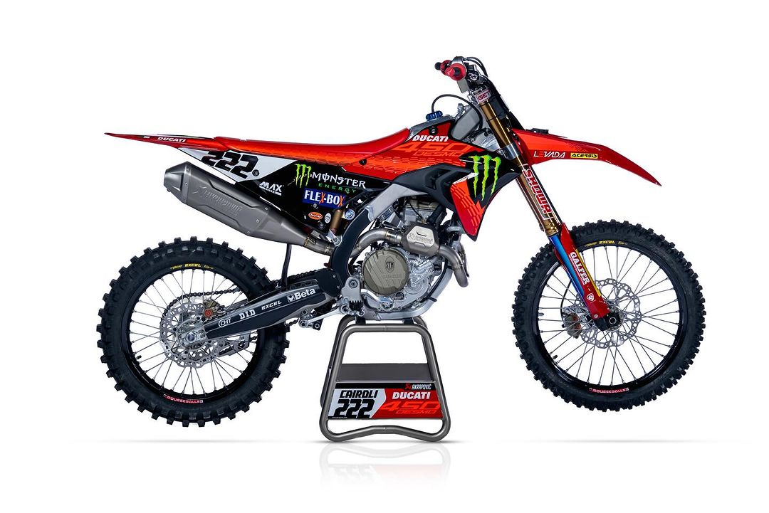 First Look! 2024 Ducati Desmo 450 Motocross Bike